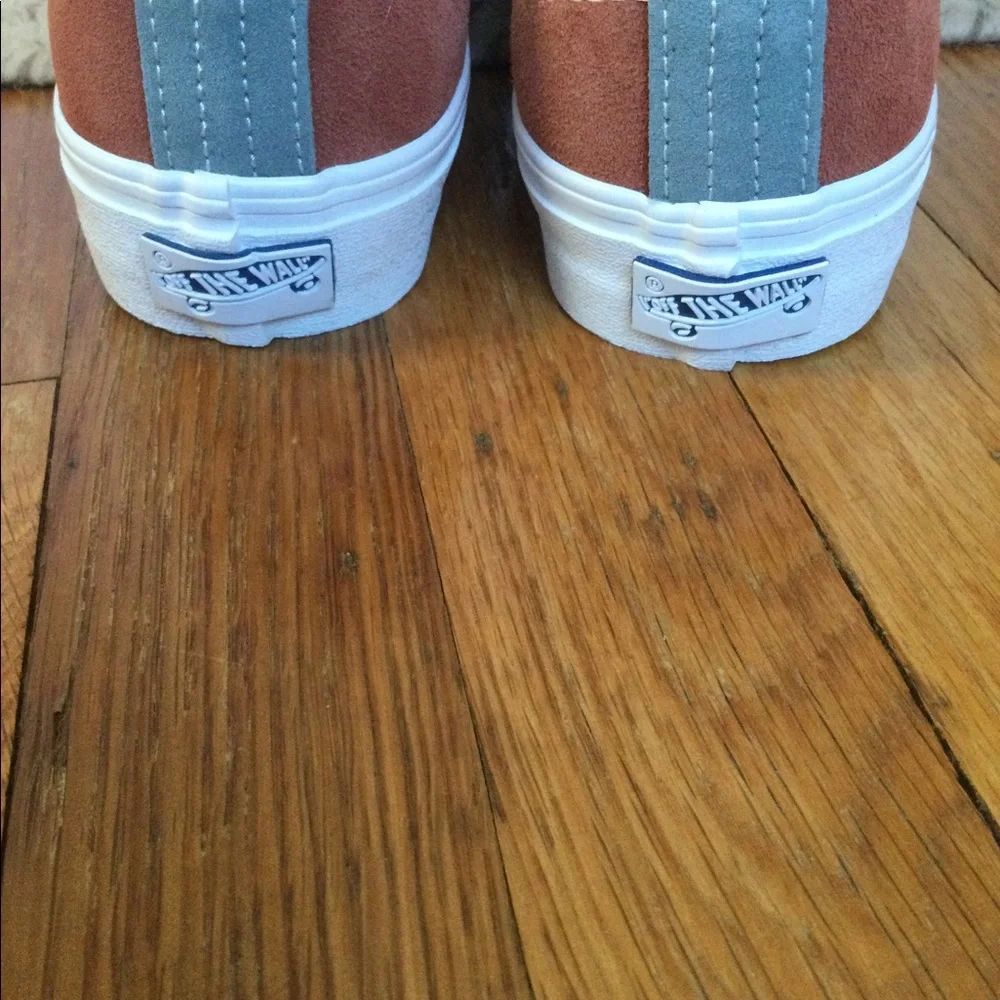 Vans vault burnt orange tie up